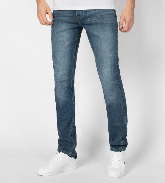Jean Straight