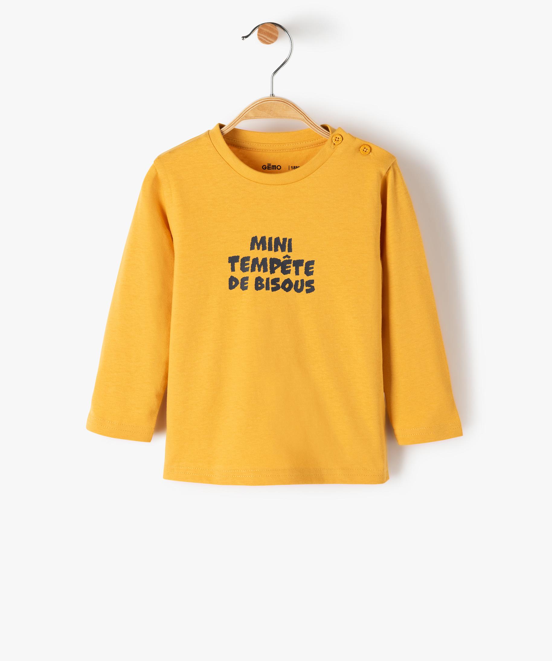 JAUNE