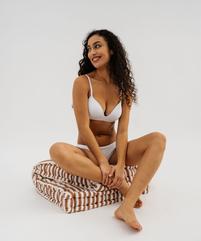 Soutien-gorge triangle sans armature à bonnets moulés vue5 - GEMO 4G FEMME - GEMO