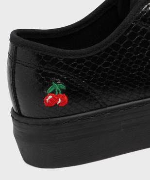 Baskets basses à tige texturée et semelle plateforme femme - Shoes by Le Temps des Cerises vue6 - SHOES BY LTDC - GEMO