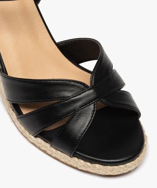 Sandales femme à talon compensé brillant et brides unies vue6 - GEMO(URBAIN) - GEMO