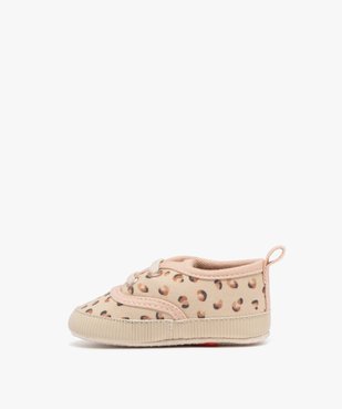 Chaussons de naissance bébé fille baskets imprimées léopard  vue3 - LITTLE LOVE - GEMO