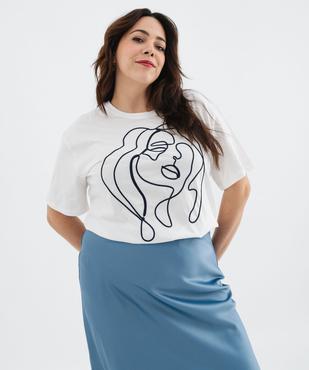 Tee-shirt manches courtes et col rond brodé femme grande taille vue1 - GEMO (G TAILLE) - GEMO