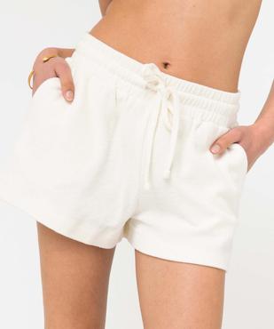 Short de plage femme en éponge avec taille élastique vue1 - GEMO (PLAGE) - GEMO