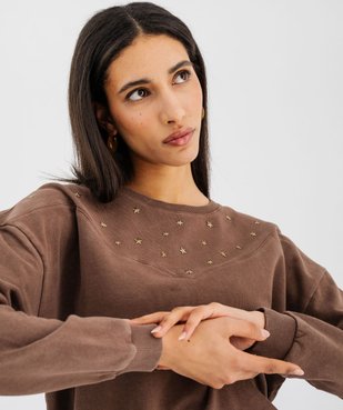 Sweat loose délavé à clous étoilés femme vue1 - GEMO(FEMME PAP) - GEMO