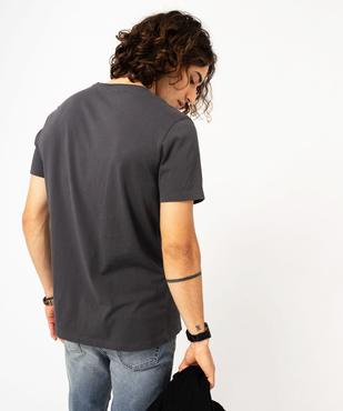 Tee-shirt à manches courtes avec motif poitrine homme vue3 - GEMO (HOMME) - GEMO