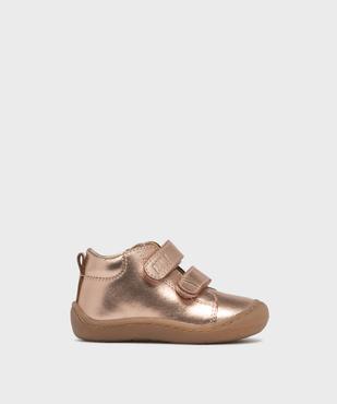 Chaussures premiers pas en cuir à scratch bébé fille NA vue1 - NA! GEMO FOR GOOD - GEMO