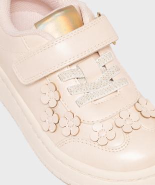 Baskets à scratch en matière irisée avec fleurs fille - Lovely Wings vue6 - LOVELY WINGS - GEMO