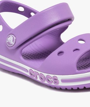 Sandales fille de plage avec bride scratch et à semelle épaisse Bayaband Sandal - Crocs vue6 - CROCS - GEMO