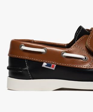 Chaussures bateau garçon dessus cuir à scratch vue6 - GEMO (ENFANT) - GEMO