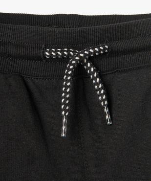 Bermuda en maille avec ceinture en bord-côte garçon vue2 - GEMO (ENFANT) - GEMO