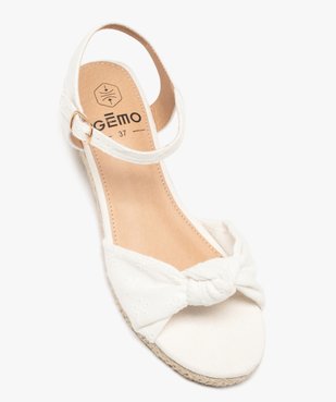 Sandales fille compensées à brides broderie anglaise vue5 - GEMO (ENFANT) - GEMO