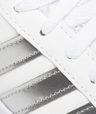 Baskets femme à bandes métallisées – Adidas Courtbold vue6 - ADIDAS - GEMO