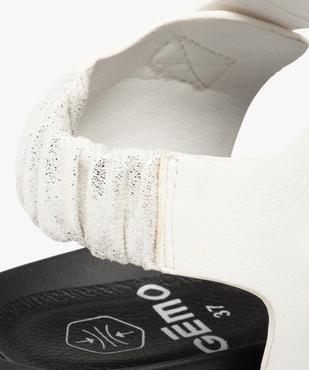 Sandales femme à semelle plateforme crantée et brides unies vue6 - GEMO (CASUAL) - GEMO
