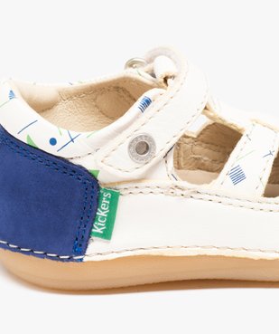 Chaussures premiers pas garçon dessus ajouré à motifs - Kickers vue6 - KICKERS - GEMO
