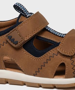 Sandales à bout fermé et double scratch garçon vue6 - BUGGY - GEMO