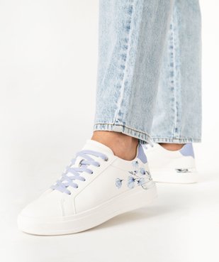 Baskets femme à semelle compensée détail fleuri vue1 - GEMO (SPORTSWR) - GEMO