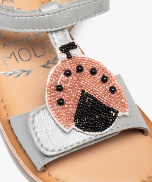 Sandales bébé fille en cuir avec brides scratch et animal en perles fantaisie - MOD8 vue6 - MOD8 - GEMO