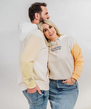 Sweat à capuche multicolores avec message amour mixte - Gémo X Maëva vue1 - GEMO 4G FEMME - GEMO