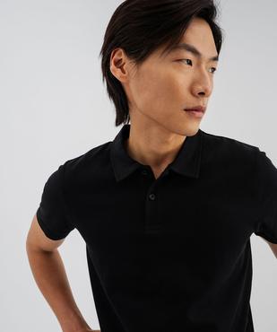 Polo à manches courtes en coton résistant homme vue2 - GEMO (HOMME) - GEMO