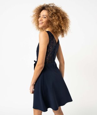Robe femme avec décolleté cache-coeur et dos dentelle vue1 - GEMO(FEMME PAP) - GEMO