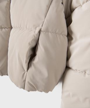 Doudoune à capuche en matière déperlante aspect velouté fille vue3 - GEMO (JUNIOR) - GEMO