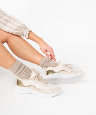 Baskets ultra légères à détails dorés femme vue1 - GEMO (SPORTSWR) - GEMO