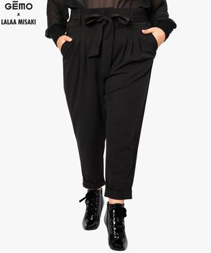 Pantalon paper bag femme avec dos élastiqué - Gémo x Lalaa Misaki vue1 - GEMO (G TAILLE) - GEMO