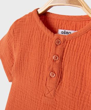 Ensemble 2 pièces en gaze de coton bébé garçon short + tee-shirt vue4 - GEMO(BEBE DEBT) - GEMO