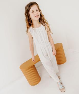 Combinaison pantalon avec broderie anglaise fille vue6 - GEMO (ENFANT) - GEMO