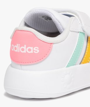 Baskets bébé fille à double scratch et semelle bubblecomfy - Adidas Grand Court  vue6 - ADIDAS - GEMO