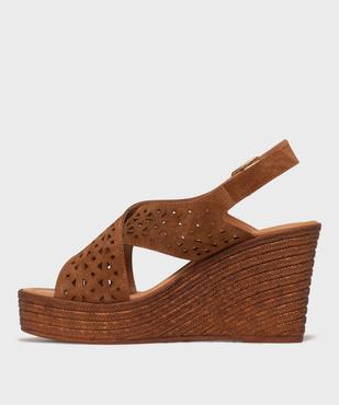 Sandales à talon compensé en cuir avec larges brides croisées ajourées femme - Tanéo vue3 - TANEO - GEMO