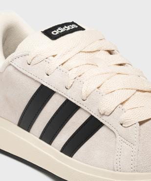 Baskets basses en cuir suédé Grand Court 00s K femme - Adidas vue6 - ADIDAS - GEMO