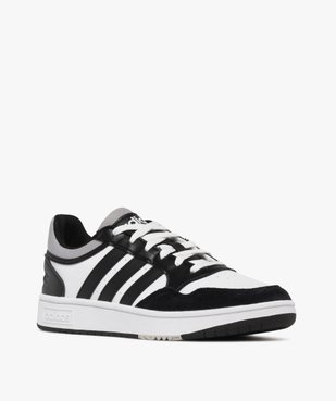 Baskets homme à bandes latérales contrastantes et bout suédé Hoops lo - Adidas vue2 - ADIDAS - GEMO