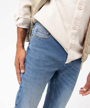 Jean homme coupe Slim délavé plissé sur les cuisses vue2 - GEMO 4G HOMME - GEMO