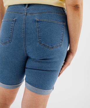 Bermuda en jean stretch à revers femme grande taille vue4 - GEMO 4G GT - GEMO