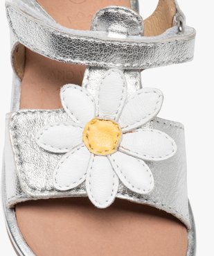 Sandales bébé fille en cuir métallisé avec fleur fantaisie - MOD8 vue6 - MOD8 - GEMO