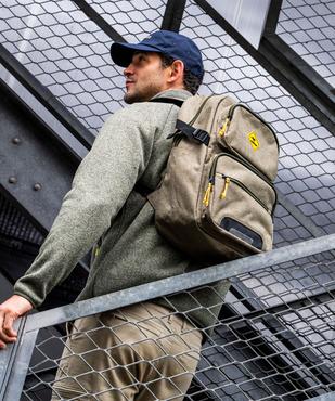 Sac à dos multipoche avec pochette ordinateur - Roadsign vue1 - ROADSIGN - GEMO