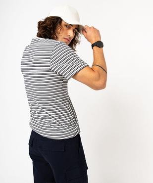Tee-shirt à manches courtes en maille texturée à rayures homme vue5 - GEMO