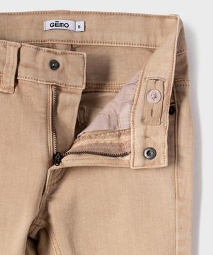 Pantalon slim 5 poches en coton extensible au coloris unique garçon vue2 - GEMO (ENFANT) - GEMO