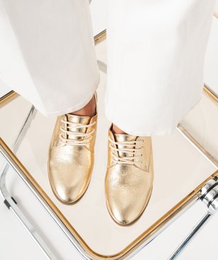 Derbies femme unis dessus brillant avec semelle fine bicolore vue1 - GEMO (CASUAL) - GEMO