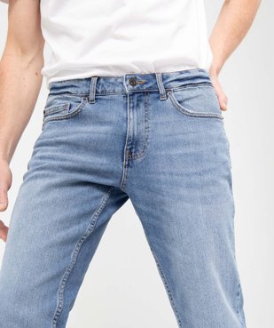 Jean homme coupe regular coloris délavé vue6 - GEMO 4G HOMME - GEMO
