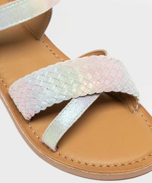 Sandales en cuir à brides croisées irisées et scratch ajustable fille - Lovely Wings vue6 - LOVELY WINGS GEMO FOR GOOD - GEMO