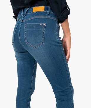Jean femme en polyester recyclé avec finitions bord-franc vue2 - GEMO 4G FEMME - GEMO