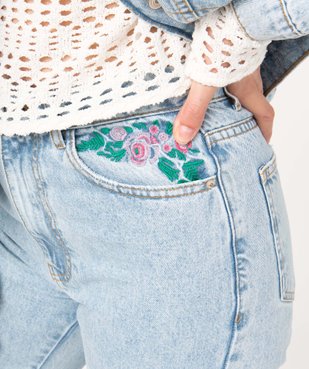 Jean coupe droite à taille haute en denim délavé avec broderie femme vue2 - GEMO(FEMME PAP) - GEMO