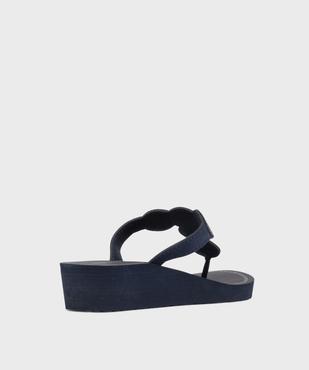 Tongs de plage à talon compensé femme - Isotoner vue4 - ISOTONER - GEMO