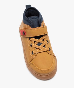 Baskets garçon mid-cut unies à col contrastant vue5 - GEMO (ENFANT) - GEMO