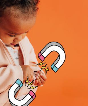 Sweat à capuche fermeture zippée aimantée bébé fille vue2 - GEMO 4G BEBE - GEMO