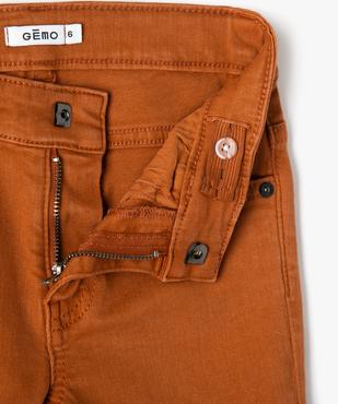 Pantalon uni extensible coupe Slim garçon vue2 - GEMO (ENFANT) - GEMO