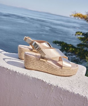 Sandales femme à talon compensé en corde et à larges brides métallisées vue1 - GEMO 4G FEMME - GEMO